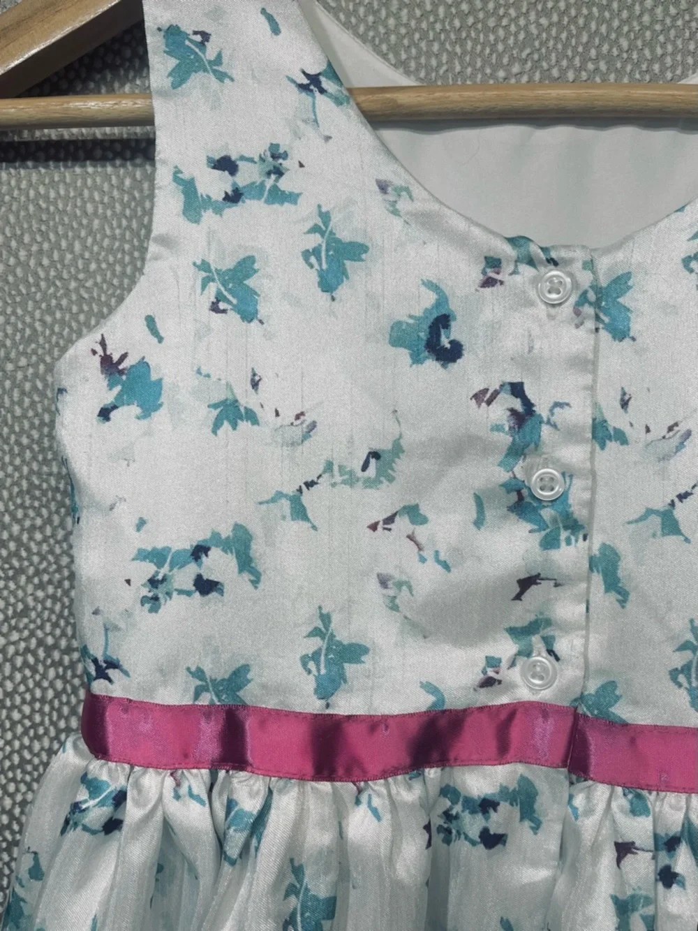 6 Little Girls Gymboree Floral Satin Dress